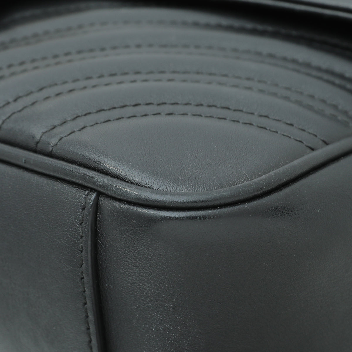 Gucci Leather Shoulder Bag