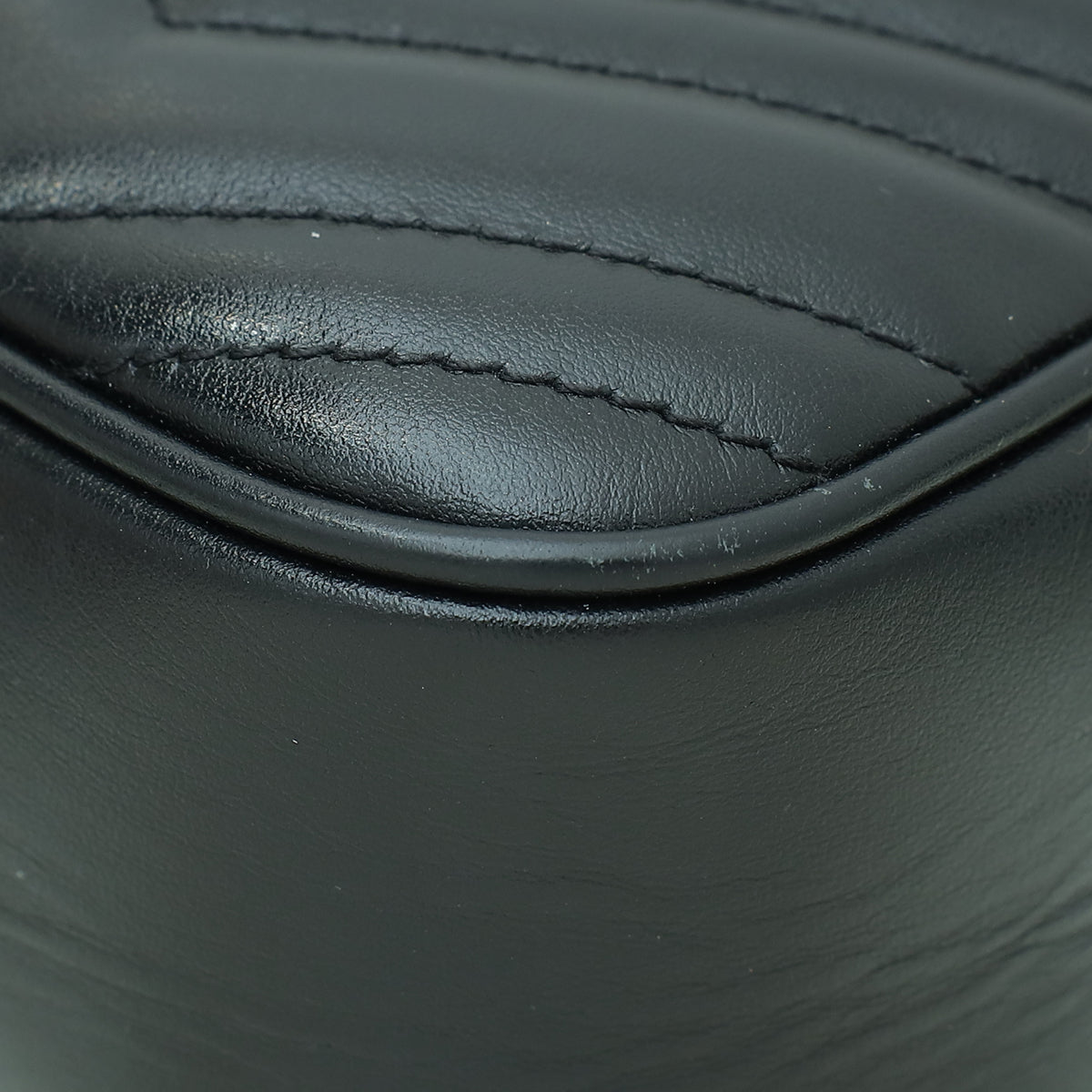 Gucci Leather Shoulder Bag