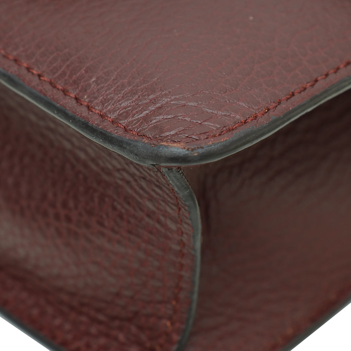 Gucci Chain Leather Shoulder Bag