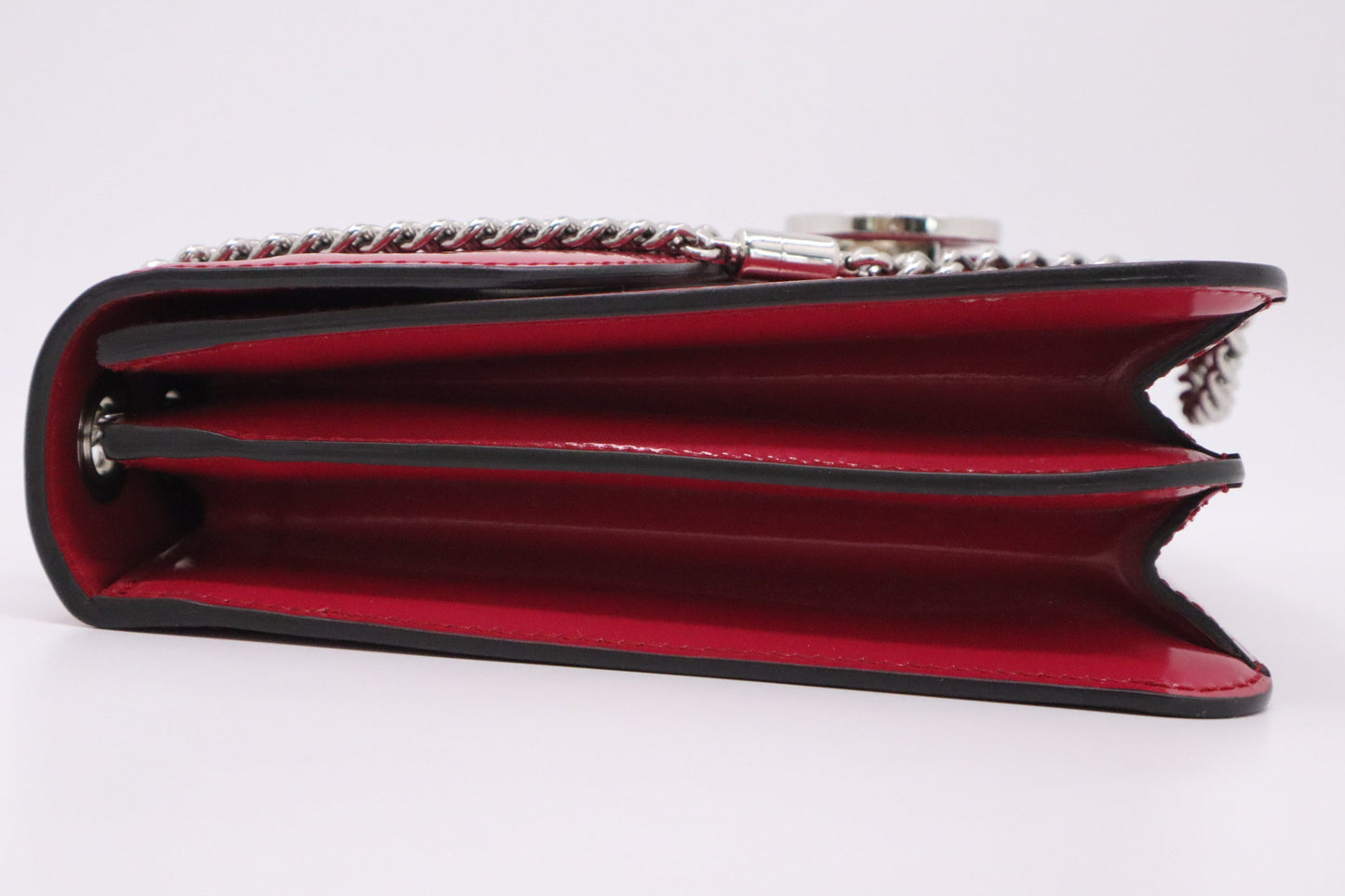 Gucci Petunia Shoulder Bag in Fuchsia Patent Leather