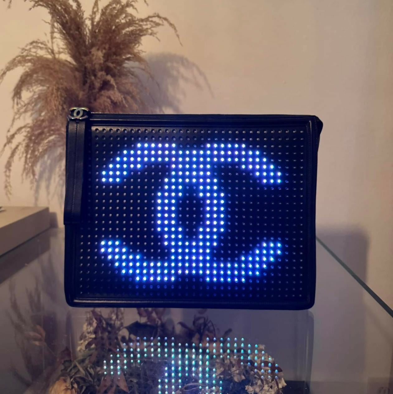 Chanel LED Light-Up Clutch Extremely Rare Collector s Piece