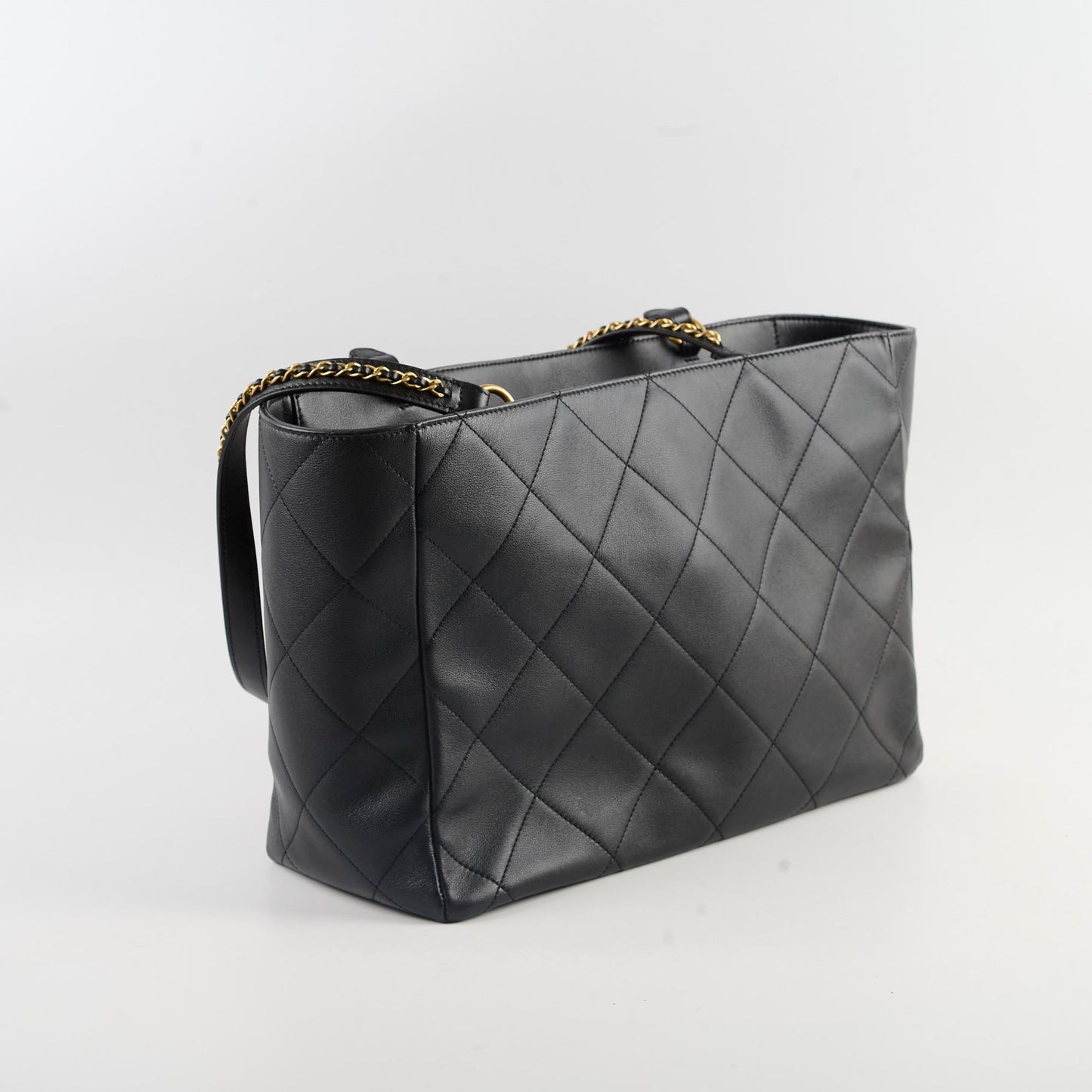 Chanel Tote Bag - Lynora Bags