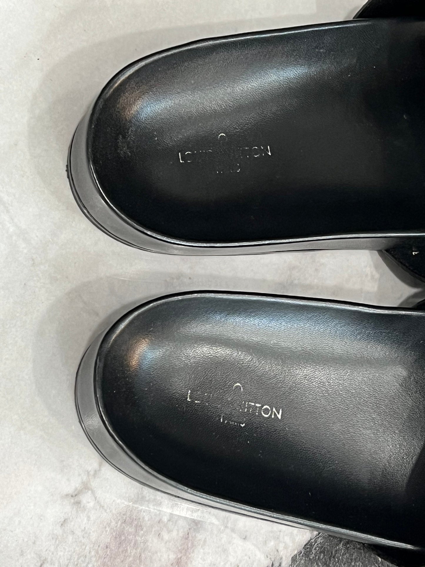 LOUIS VUITTON MONOGRAM SLIDES