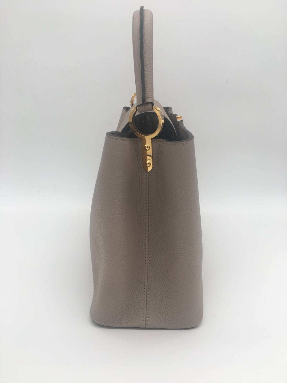 Louis Vuitton | Capucines MM Gallet Crossbody