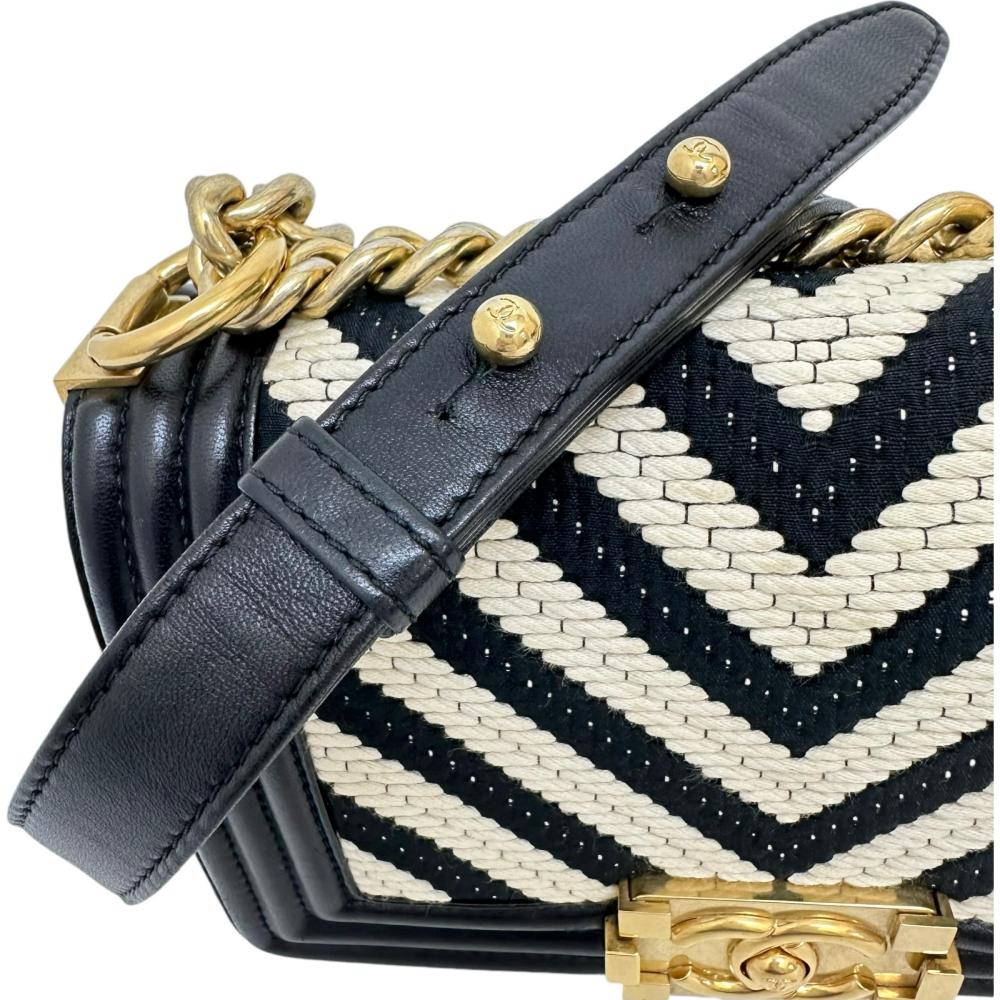 Chanel Boy Chanel V Stitch Leather Shoulder Bag