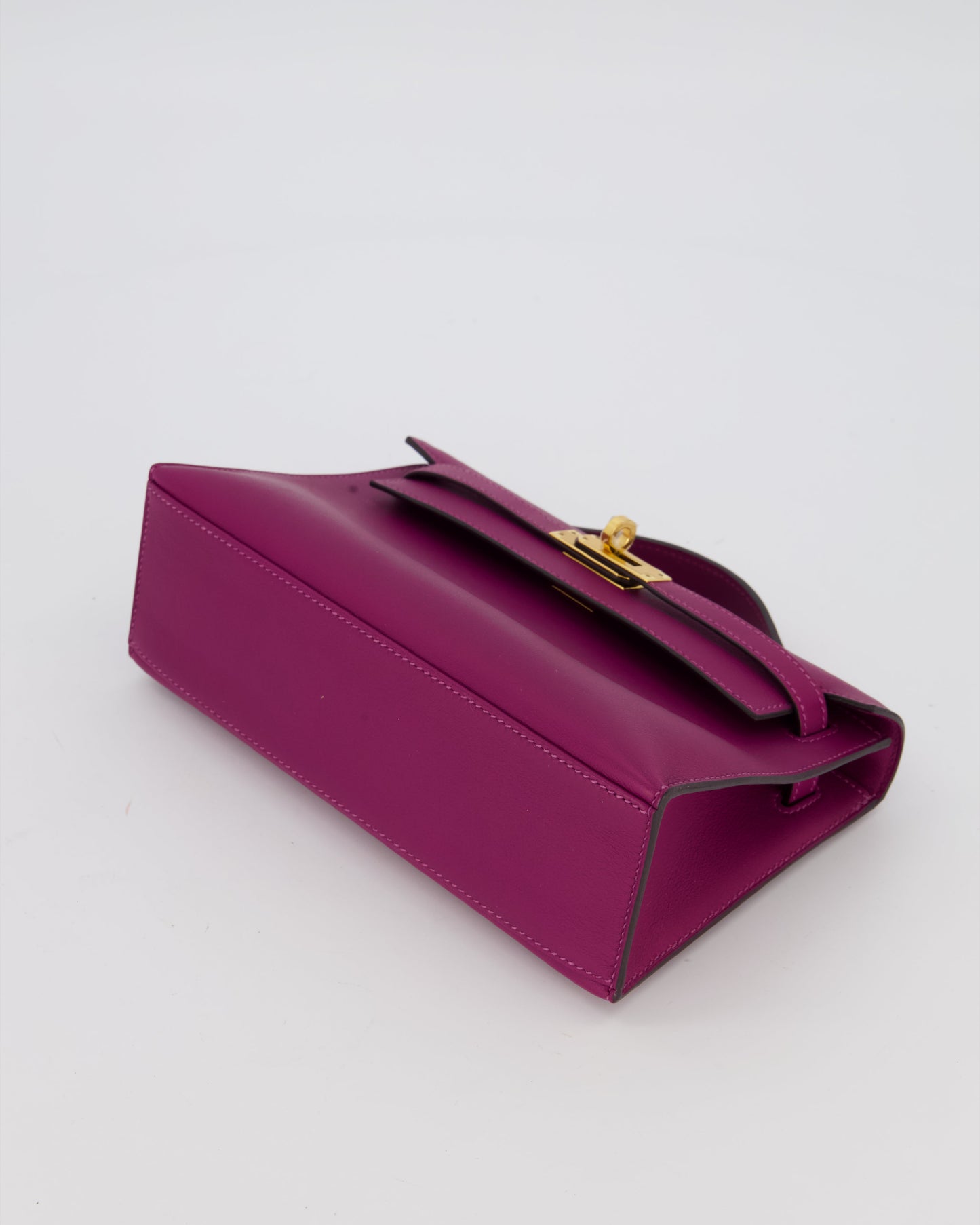 *RARE COLOUR* Hermes Kelly Pochette Bag in Anemone Swift Leather and Gold Hardware