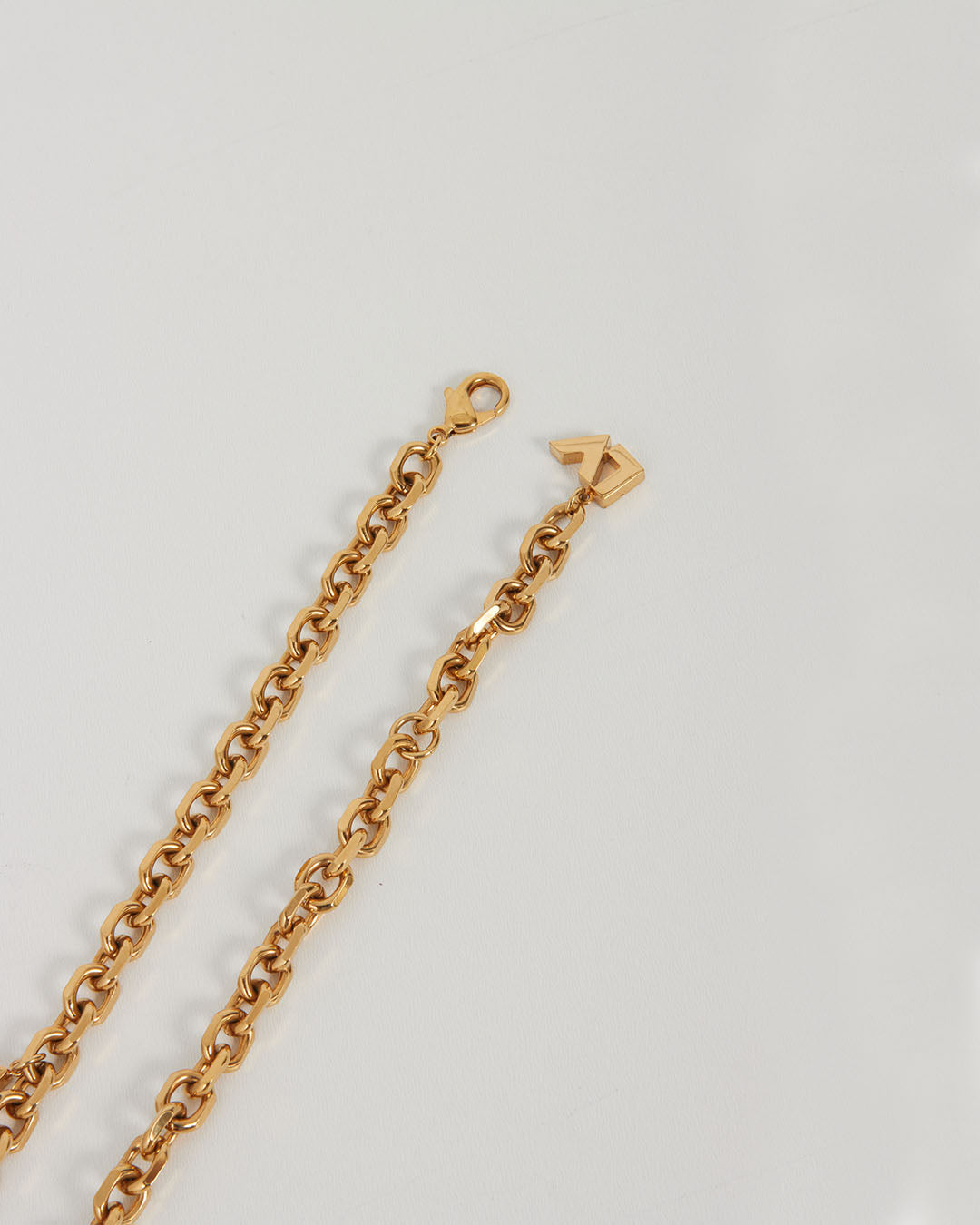 Louis Vuitton Gold Tone Pendant Heart Shape & Flower Necklace