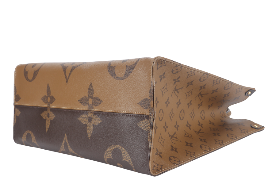 LOUIS VUITTON ONTHEGO GM ( ) MONOGRAM GIANT CANVAS GOLD HARDWARE WITH DUST COVER AND BOX Tote
