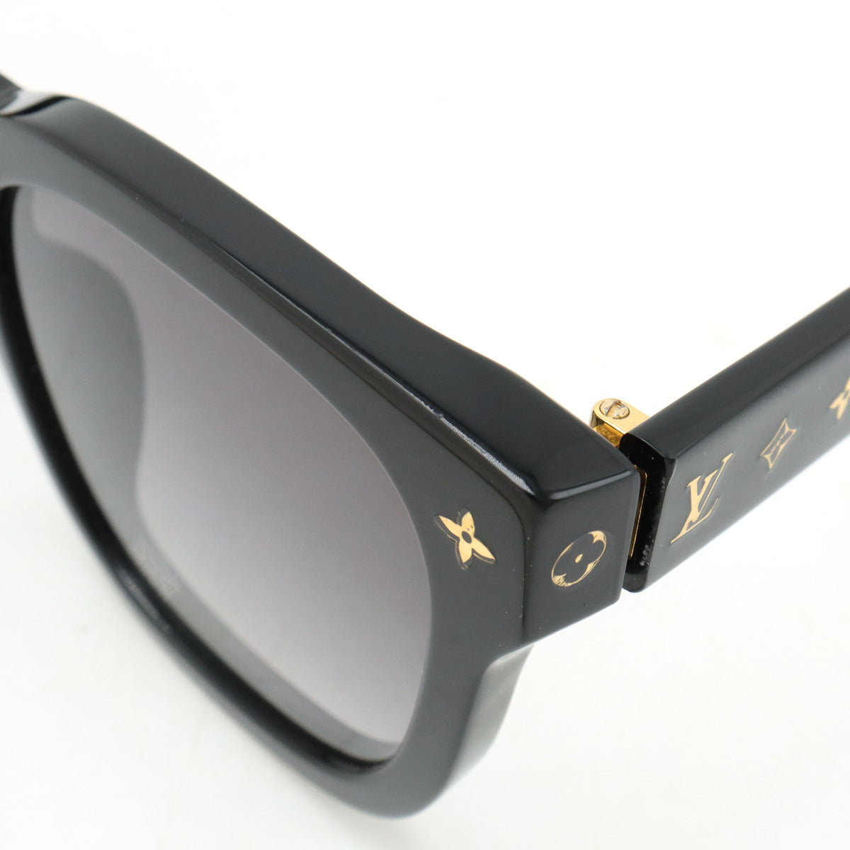 Louis vuitton Sunscreen My Monogram Square Smoke Grading Noir Black 54?17 143 Z1523E