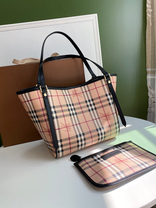 Burberry Bags 505