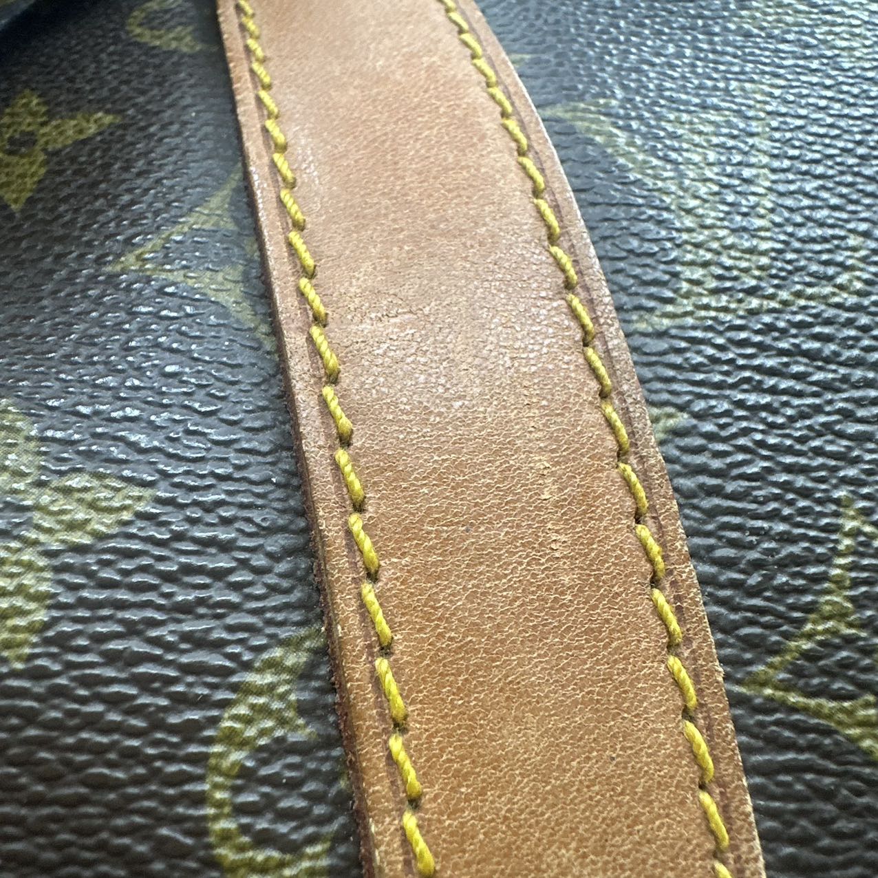 LOUIS VUITTONMonogram Keepall