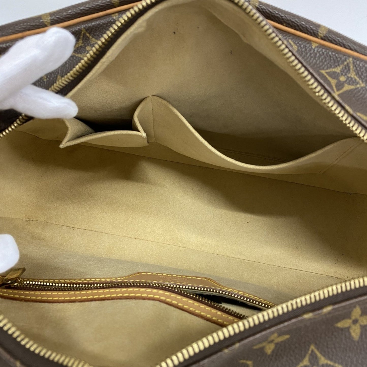 Louis Vuitton Shoulder Bag