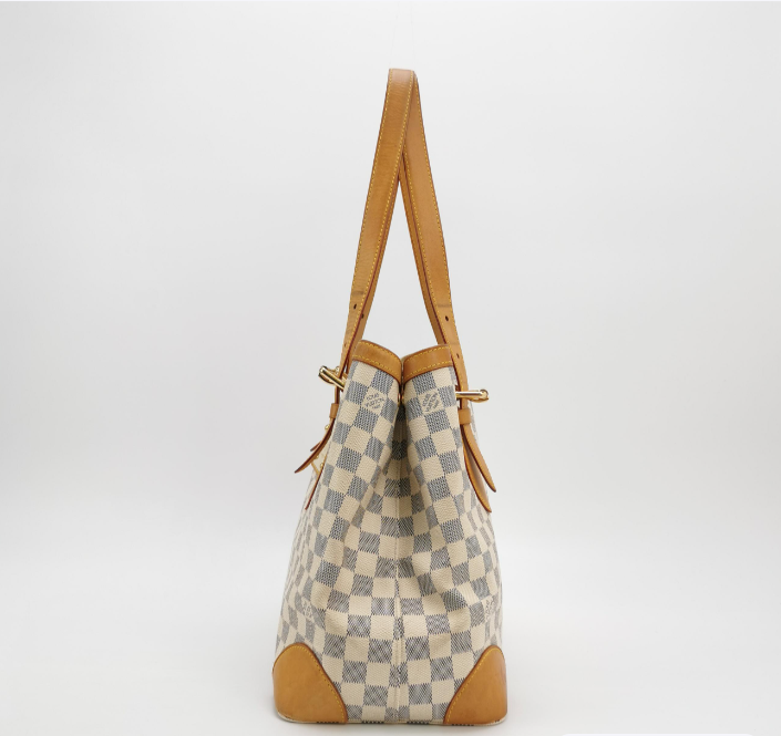Louis Vuitton (LV)Hampstead MM Bag White 250203781048434