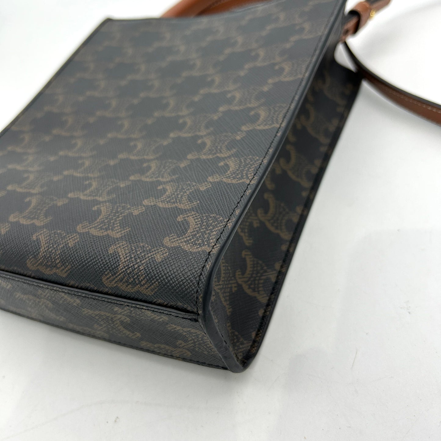 Luxury CELINE Black/Brown Triomphe Coated Canvas and Leather Mini Vertical Cabas Tote Luxury CELINE ce33107cc