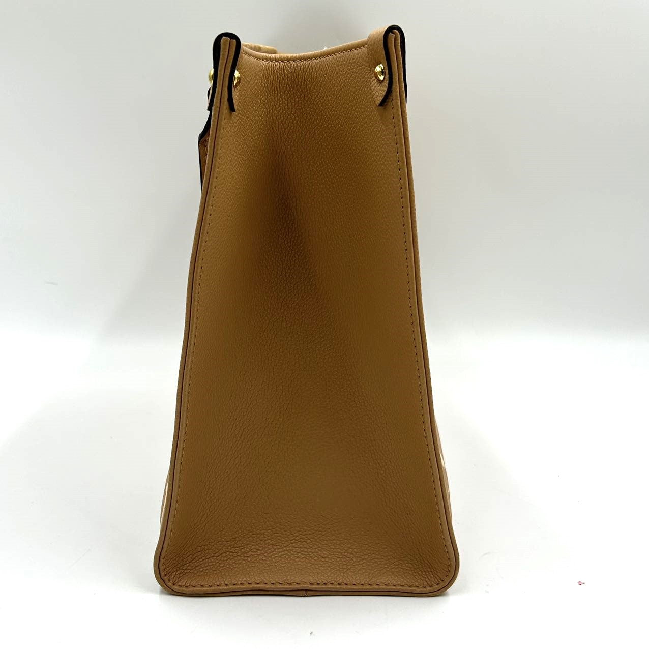 LOUIS VUITTON OnTheGo MM Monogram