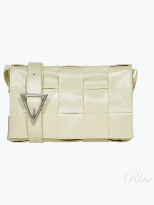 Luxury Bottega Veneta Intrecciato Triangle Buckle Cassette Cross Bag Yellow