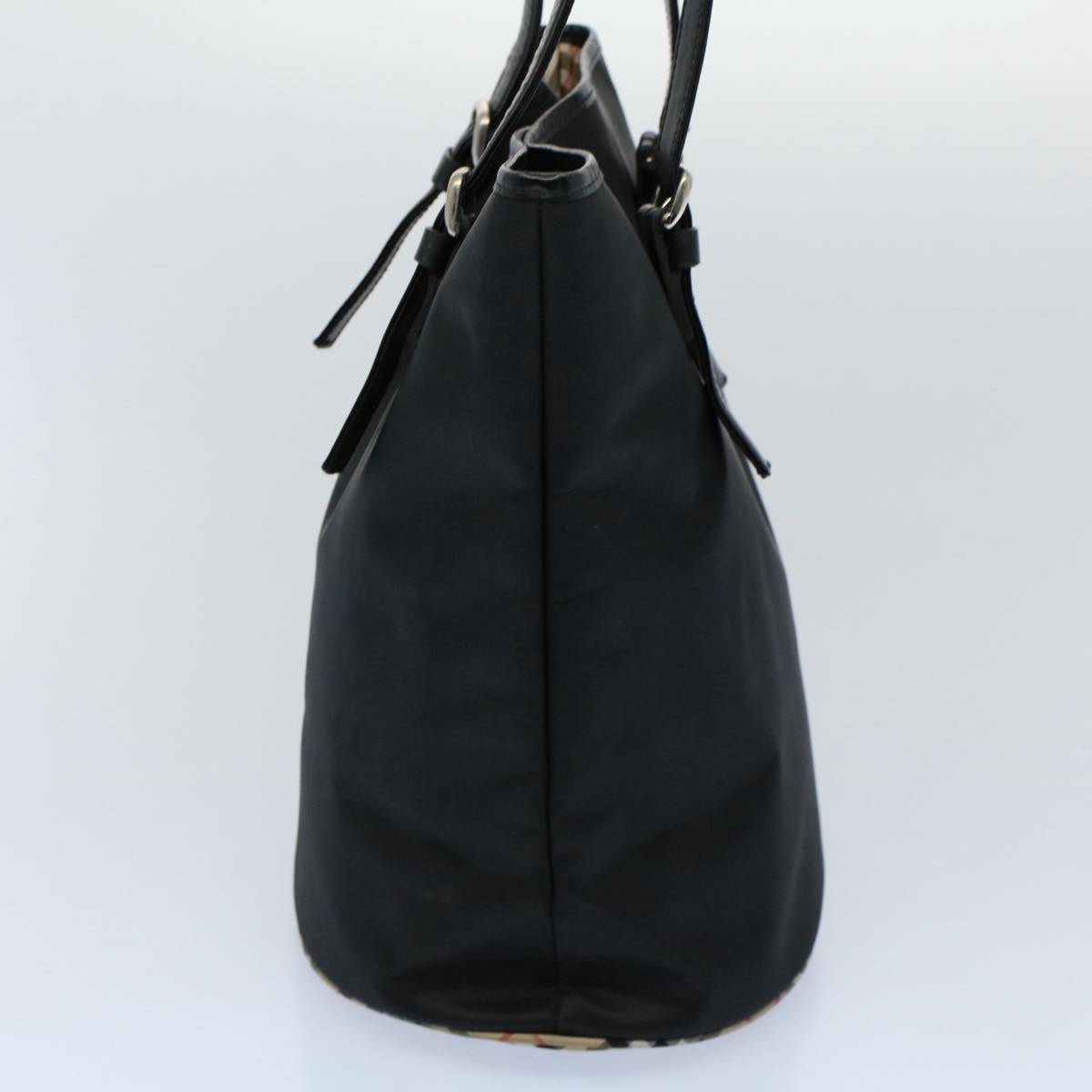 Burberry Shoulder Bag Nylon Black Auth hk862