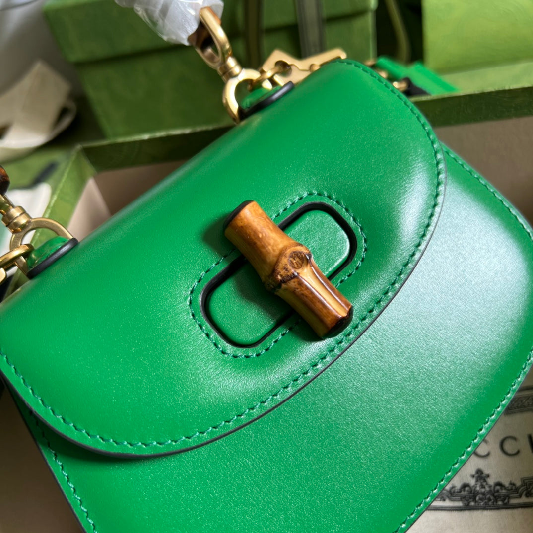 Gucci Bamboo Leather Shoulder Bag Style 11
