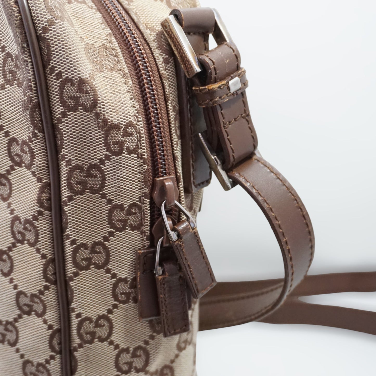 Gucci Messenger Crossbody Style 2