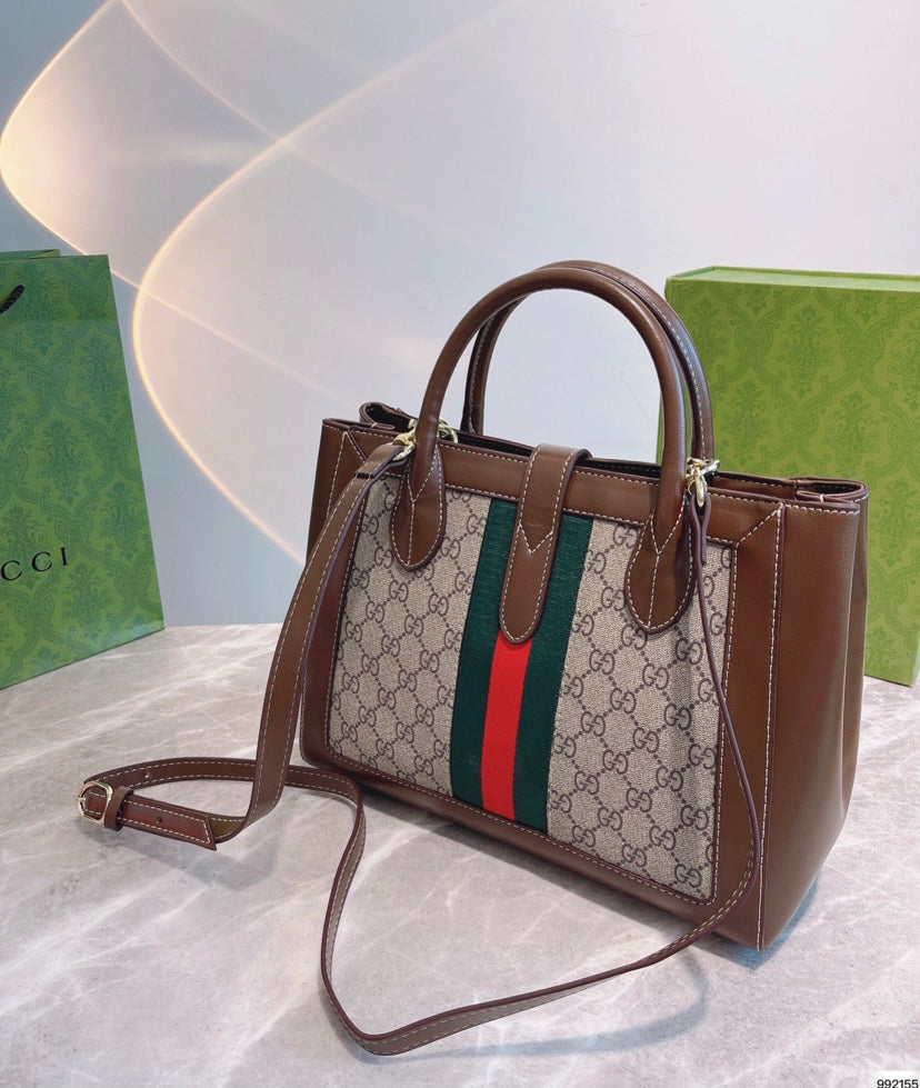 Gucci Large Woman Handbag Style 1