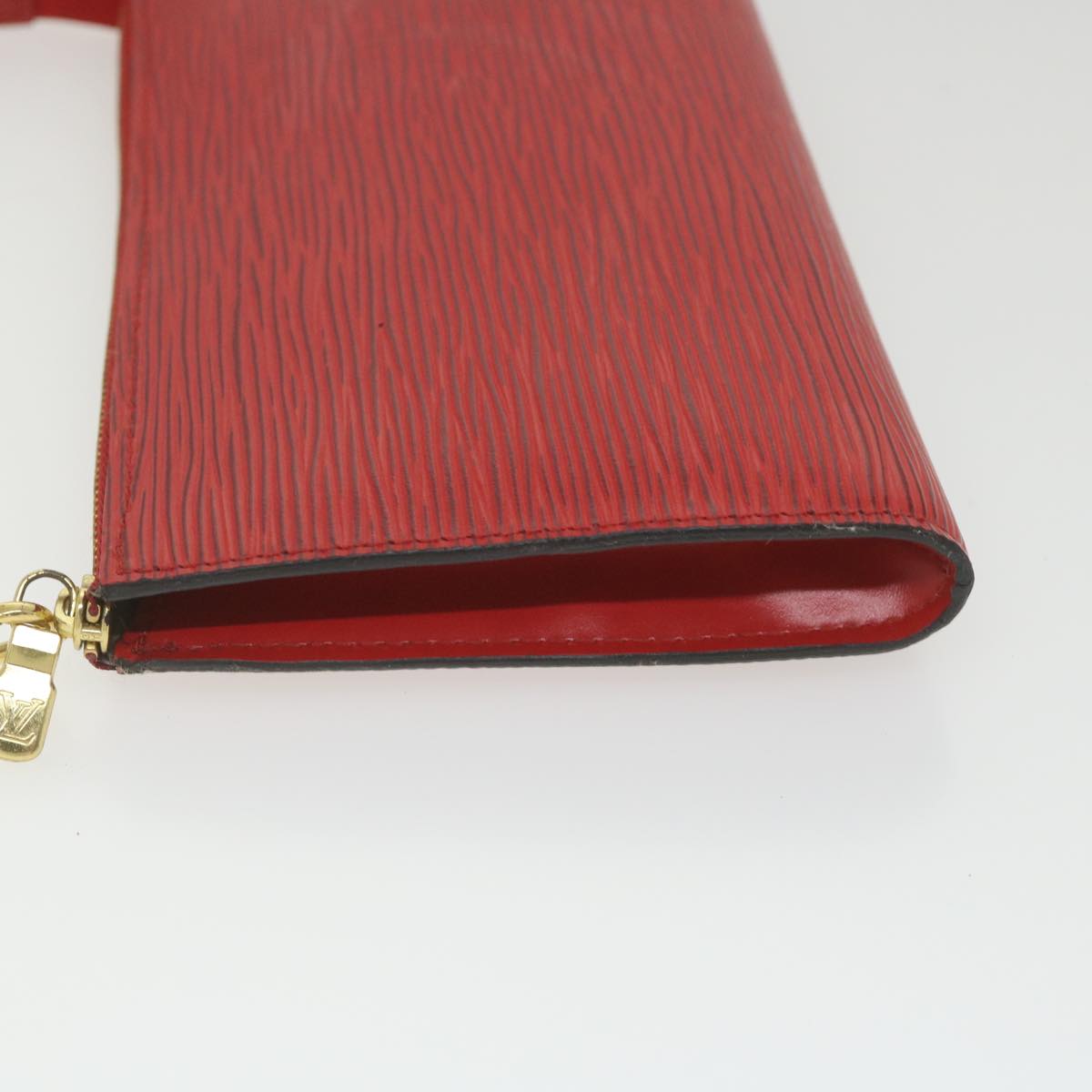 LOUIS VUITTON Epi Pochette Accessoires Accessory Pouch Red M52987 LV Auth ki3755