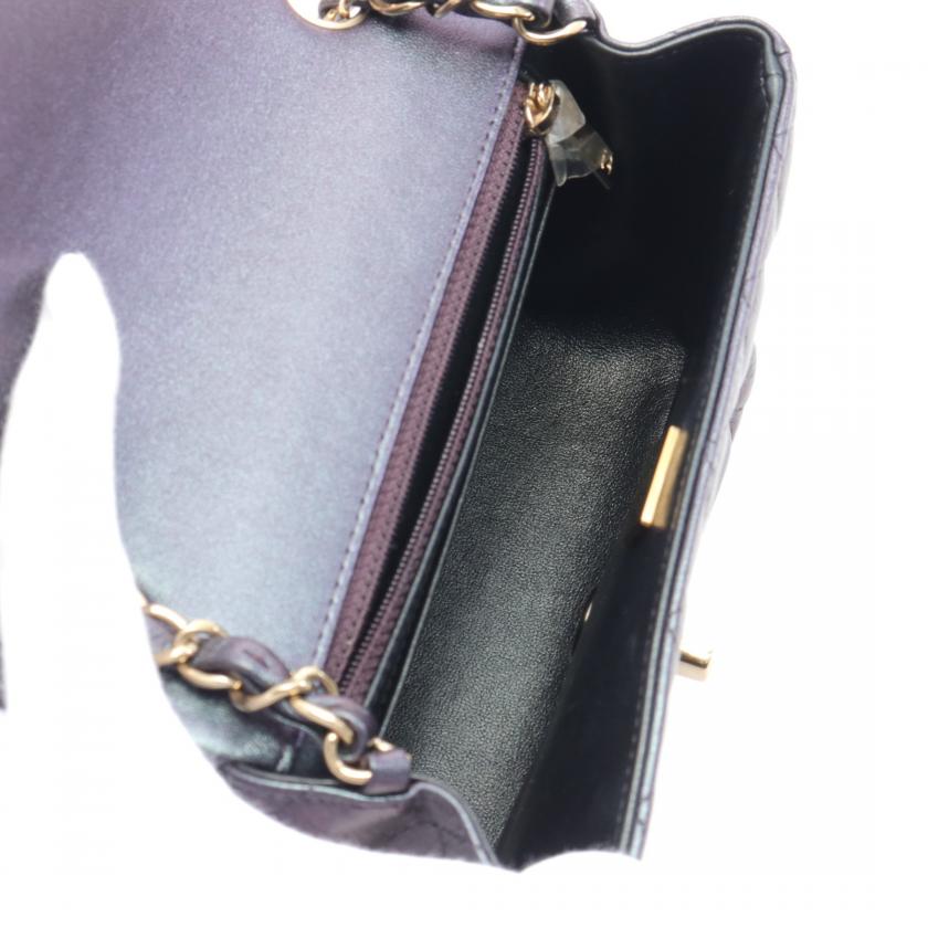 Chanel Matelassé Shoulder Bag - Lynora Bags