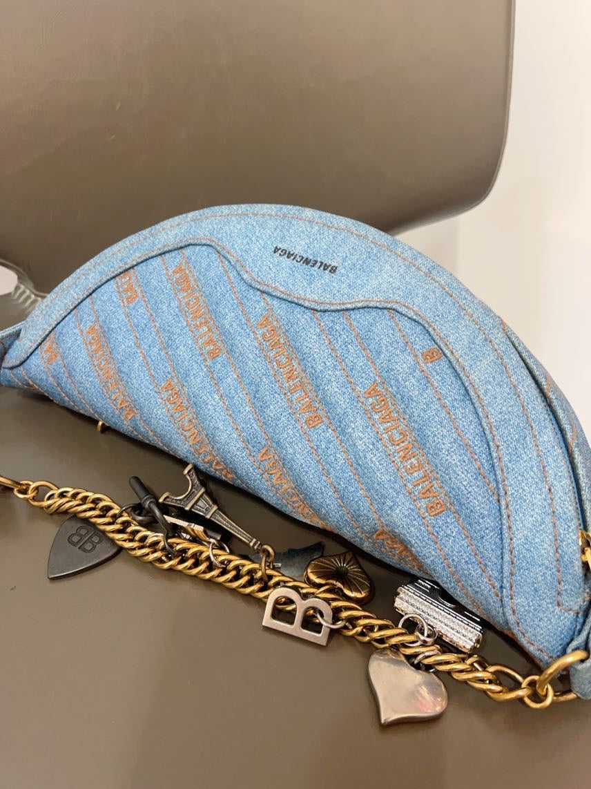 Balenciaga Denim Chain Bag in Blue - Shoulder Bag