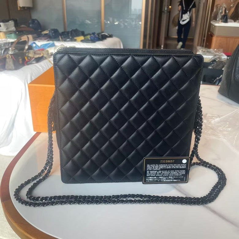 Chanel Crossbody Bag - Lynora Bags