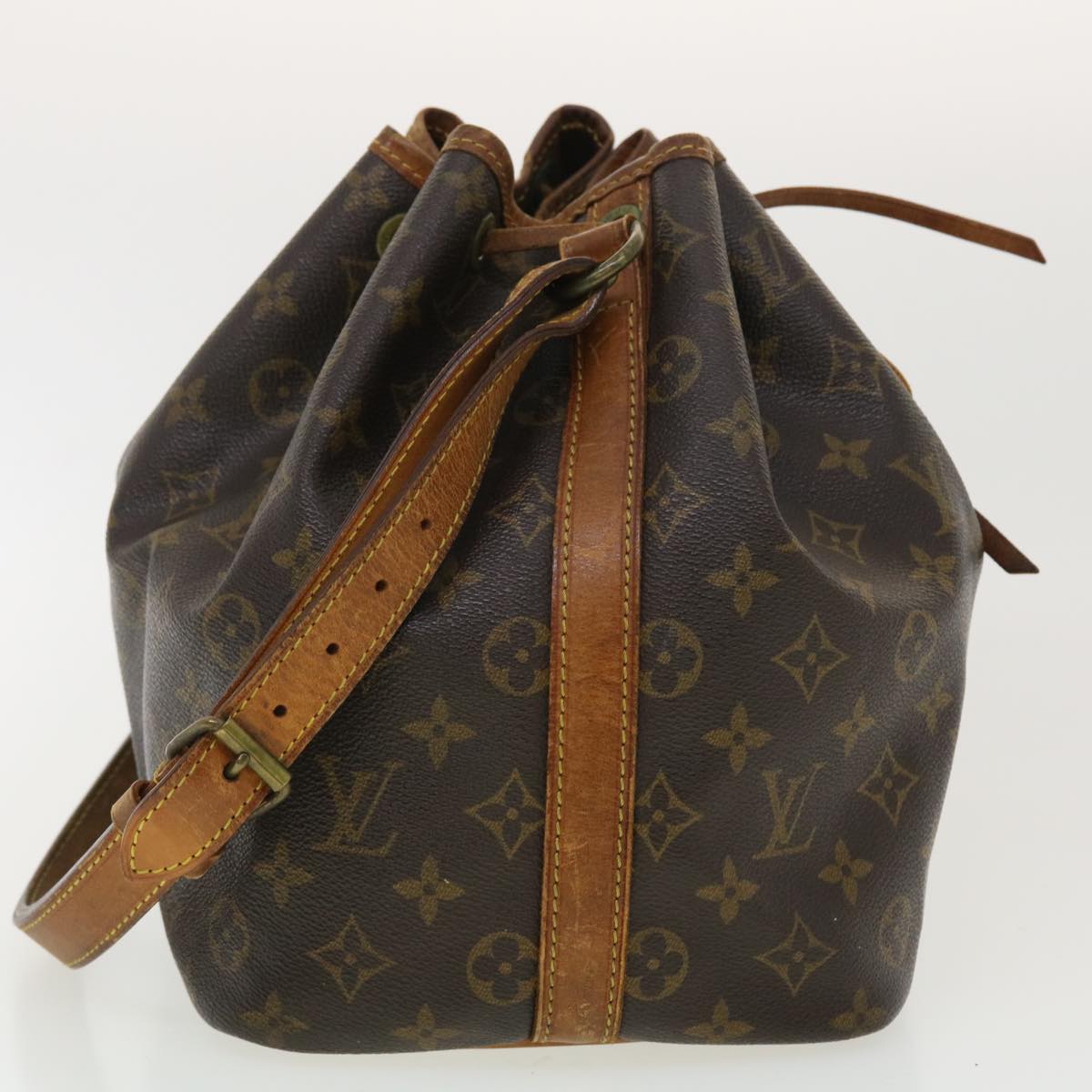LOUIS VUITTON Monogram Petit Noe Shoulder Bag M42226 LV th3549
