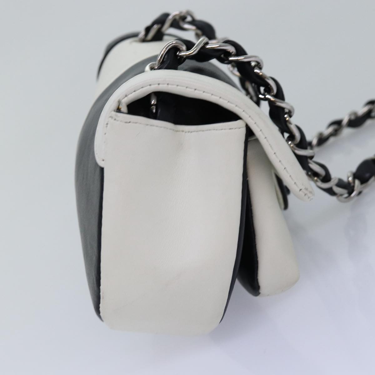 Chanel Shoulder Bag - Lynora Bags
