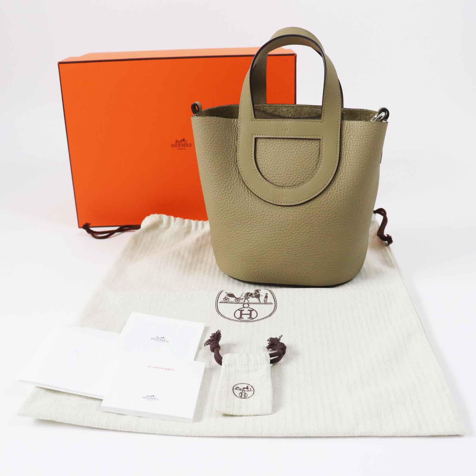 HERMES Handbag Main: Taurillon Clemence, Part: Swift beige marfa in the loop 18 Women