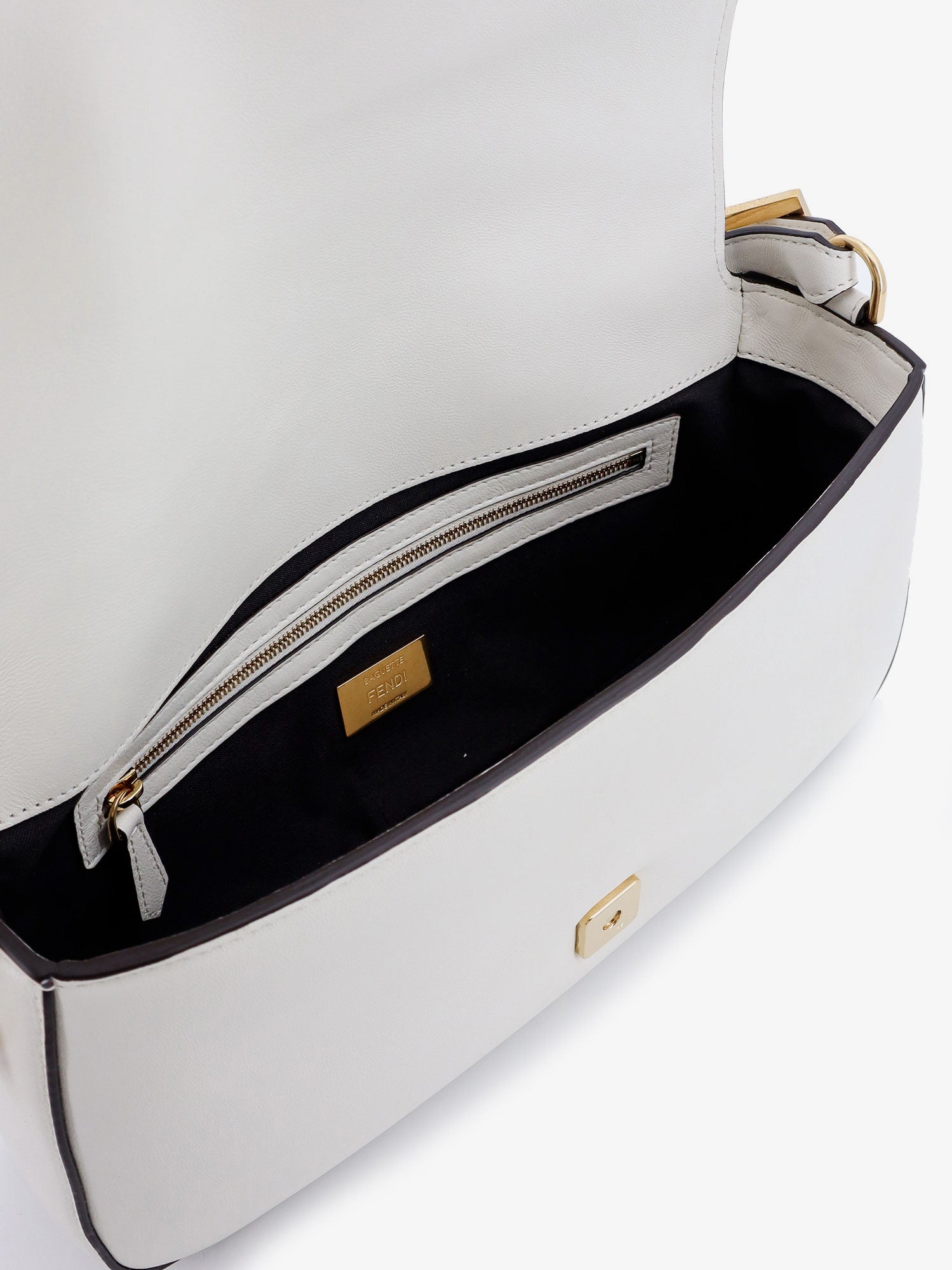 Fendi Woman Fendi Woman White Shoulder Bags