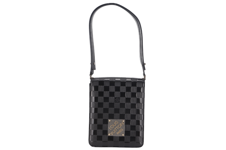 LOUIS VUITTON CABARET CLUB HANDBAG DAMIER VERNIS SILVER HARDWARE WITH DUST COVER