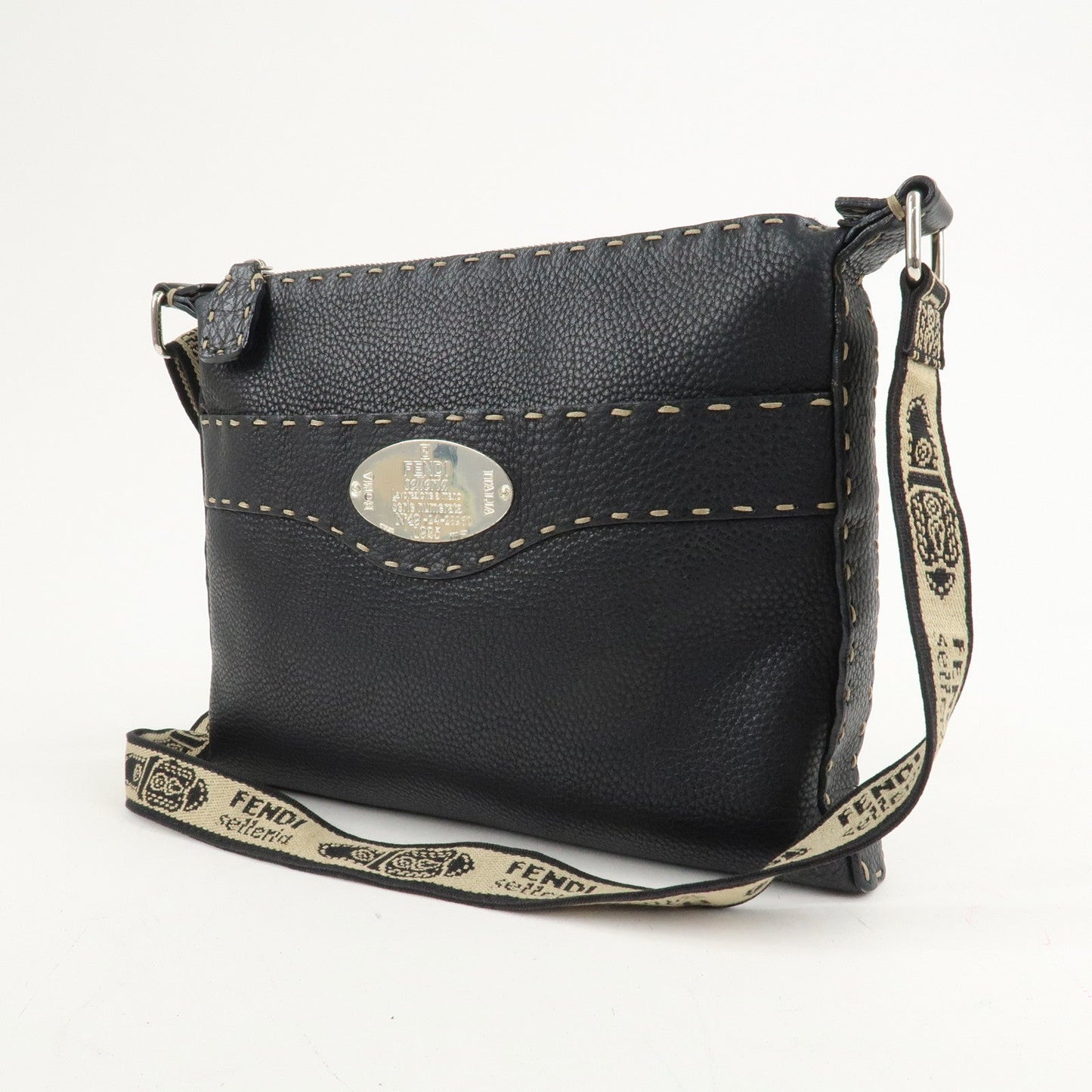 FENDI Selleria Leather Shoulder Bag Crossbody Bag Black 8BT092