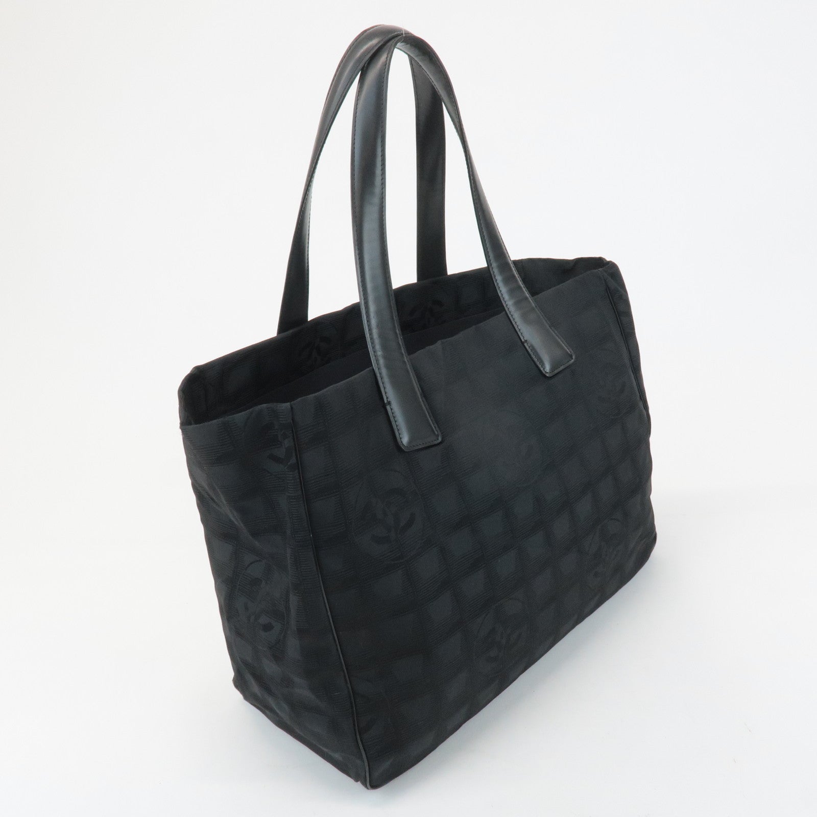 Chanel Tote Bag - Lynora Bags