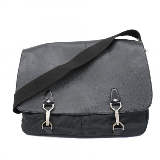 Louis Vuitton Shoulder Bag