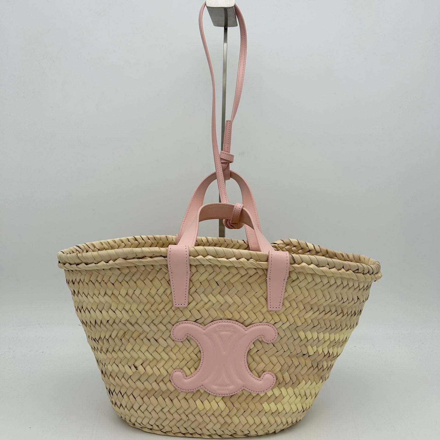 Luxury CELINE Tan Pink Leather Medium Basket Bag