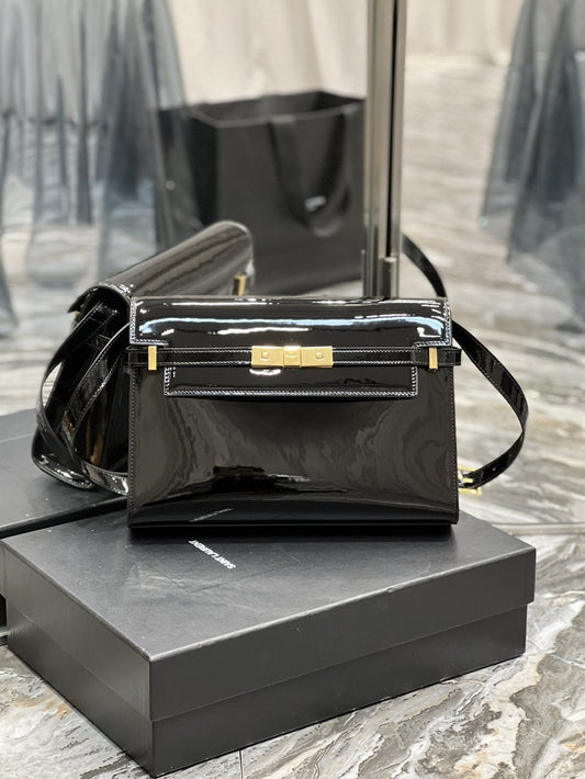 Yves Saint Laurent Manhattan Shoulder Bag Black