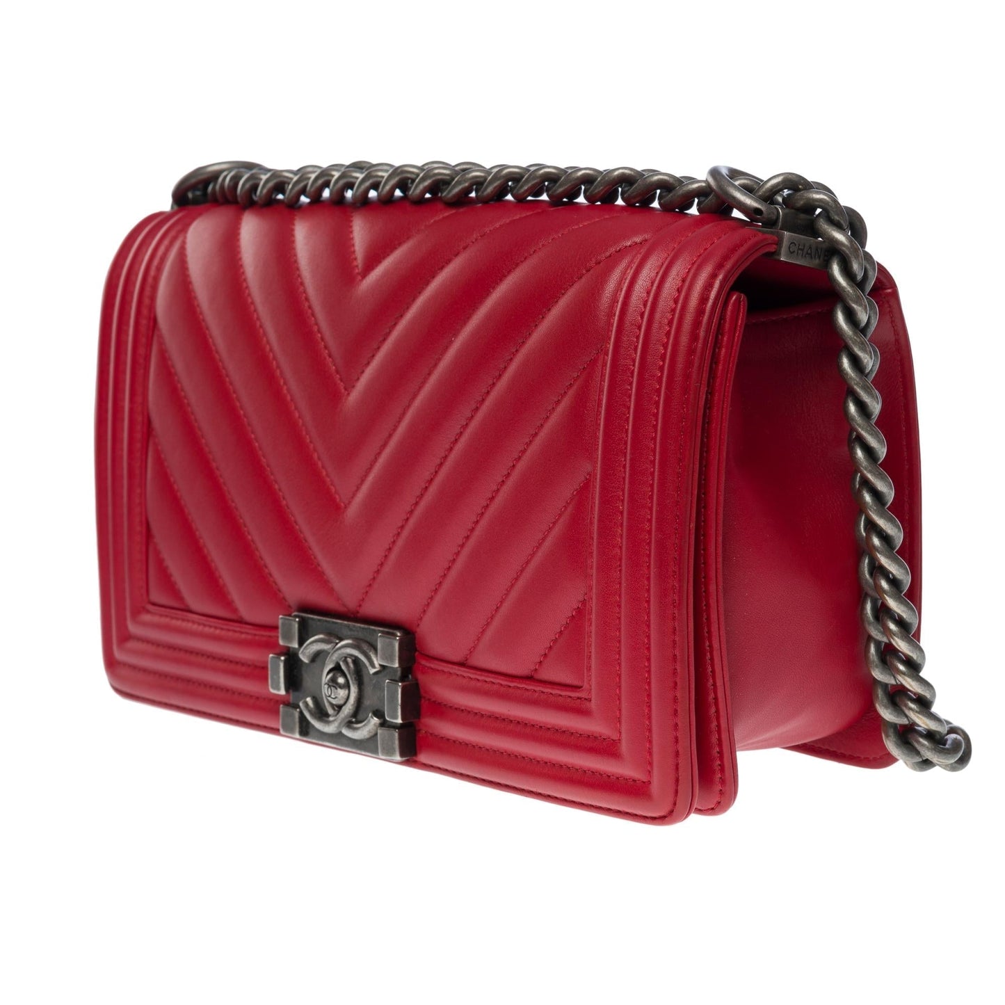 CHANEL Boy Old Medium shoulder bag in red quilted herringbone leather SHW