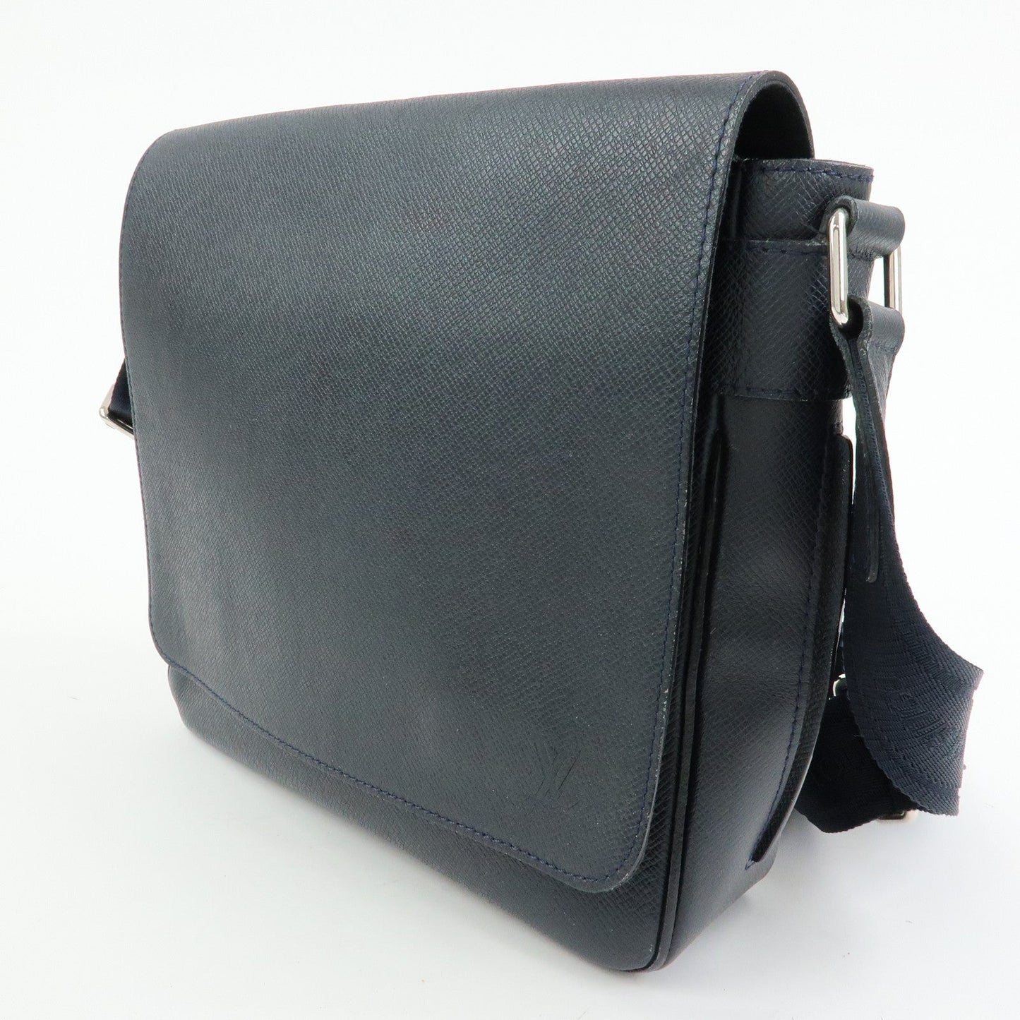 Louis Vuitton Taiga Leather Shoulder Crossbody Bag Boreal M32632
