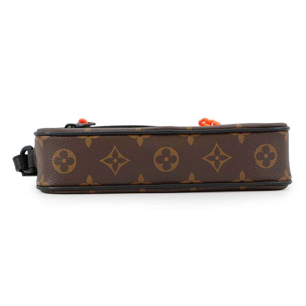 LOUIS VUITTON Pochette Volga NoirM44458 Monogram / Solar Powered Ray