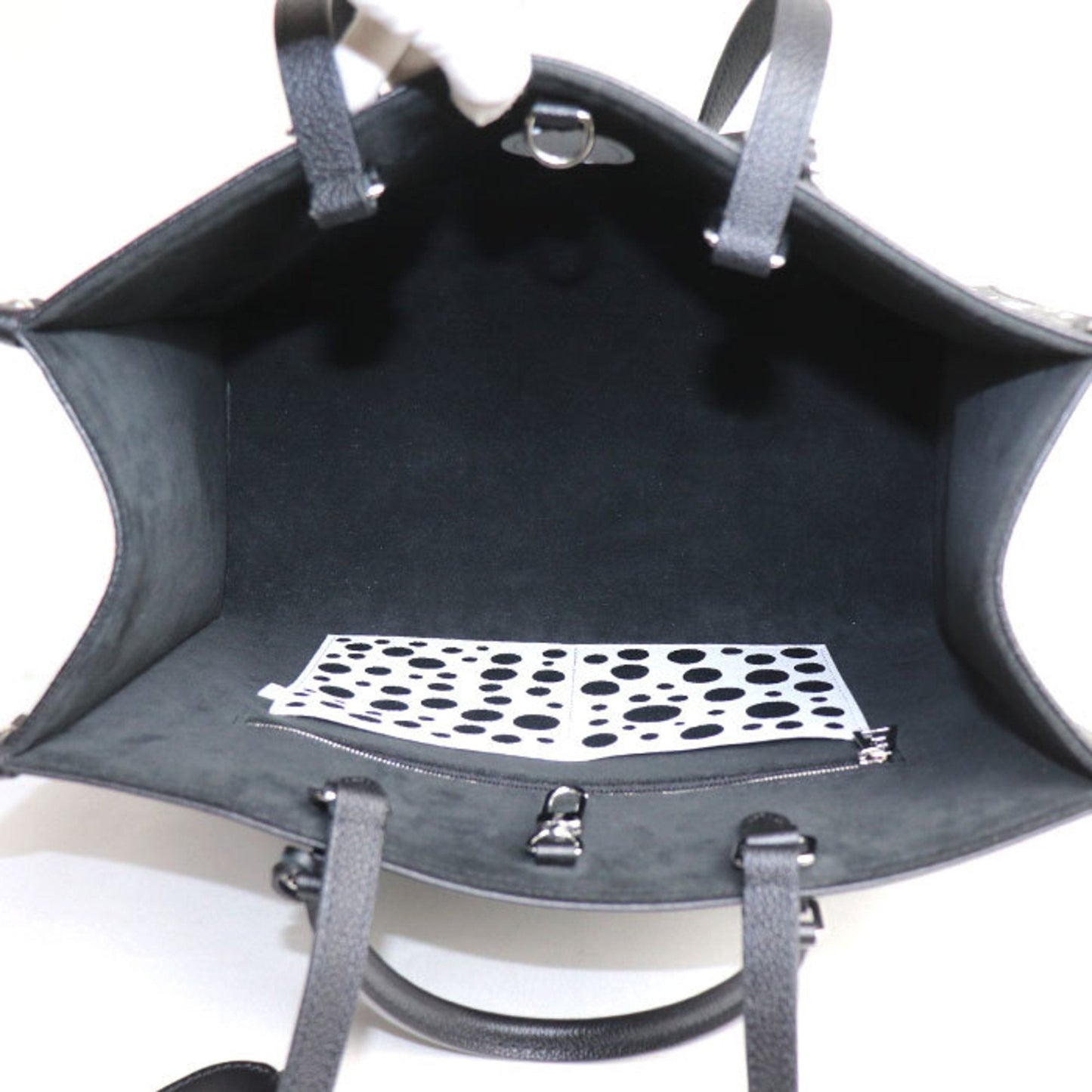 LOUIS VUITTON On The Go Tote