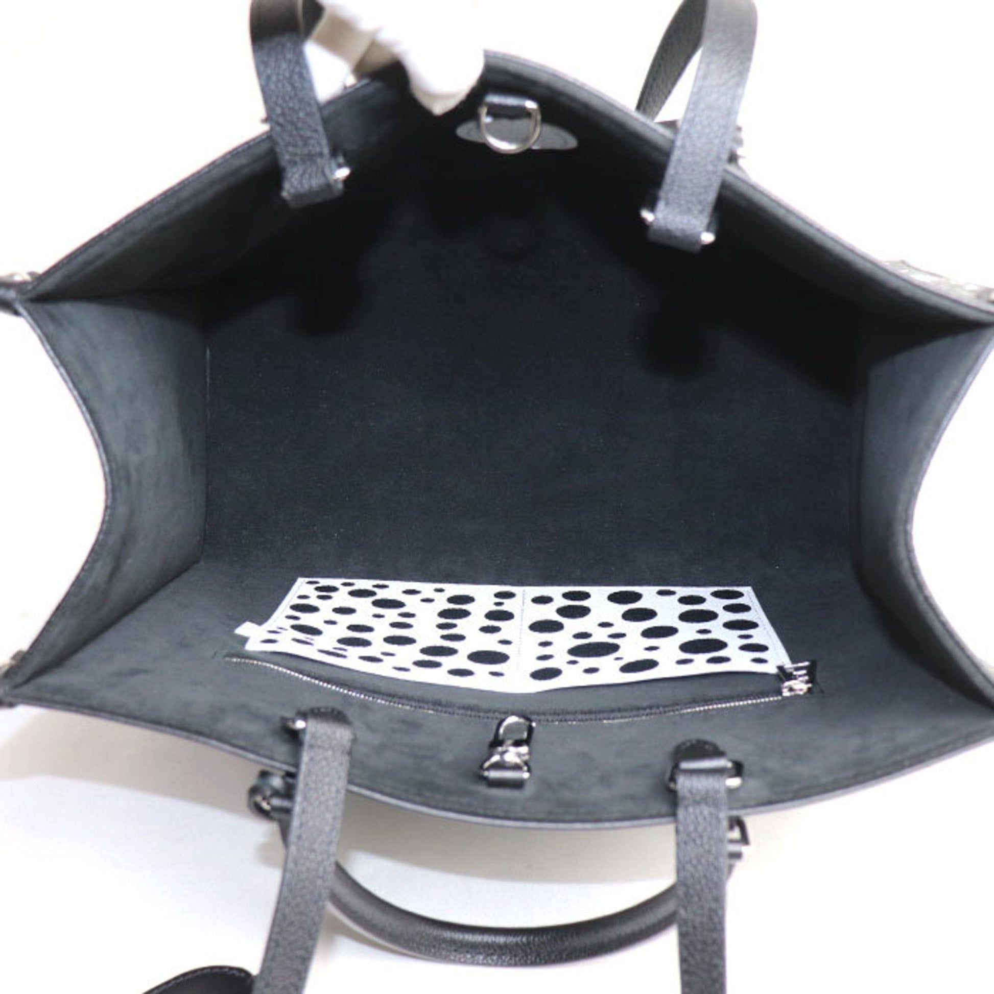 LOUIS VUITTON On The Go Tote