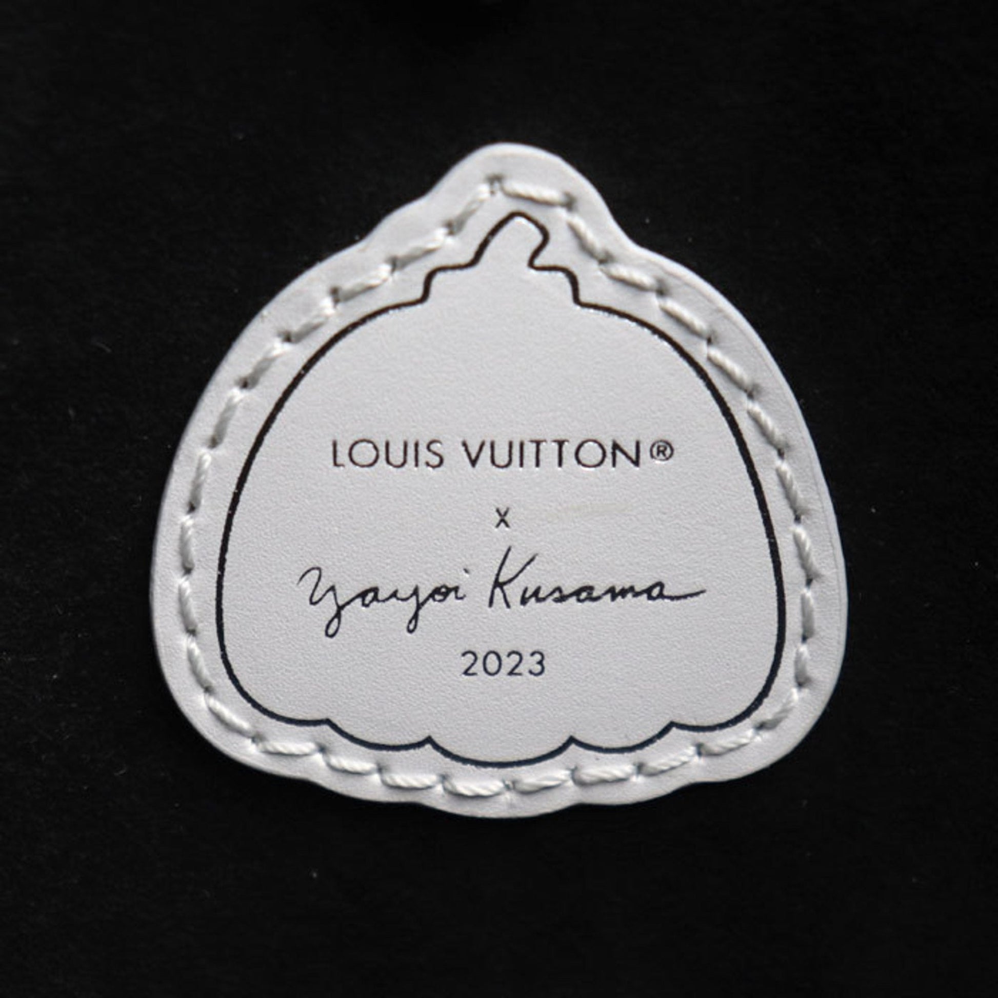 LOUIS VUITTON On The Go Tote