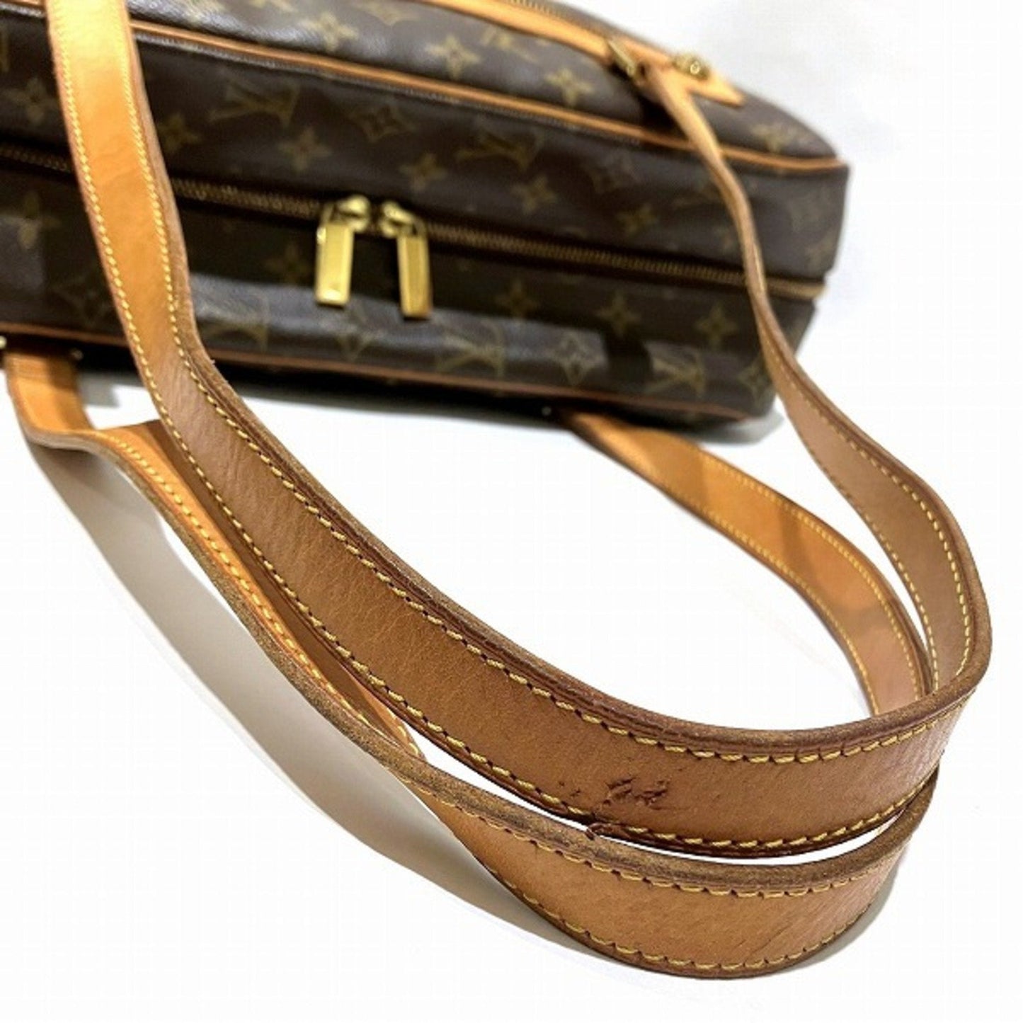 LOUIS VUITTON Cite Handbag