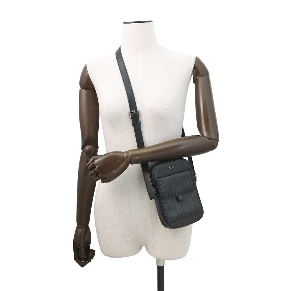 Dior CD Diamond Hit the Road Vertical Pouch Shoulder Bag Black2ESCA415CDP_H43E PVC Leather