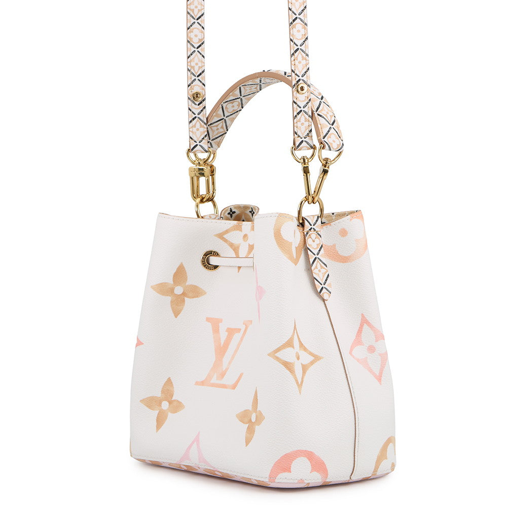 LOUIS VUITTON LV by the Pool Neonoe White BeigeM22985 Monogram Giant Size BB