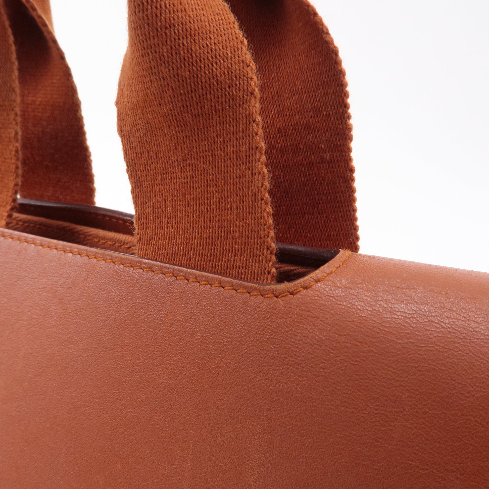 Luxury Hermes Toile Chevrons Leather Valparaiso PM Bag I Stamp Orange