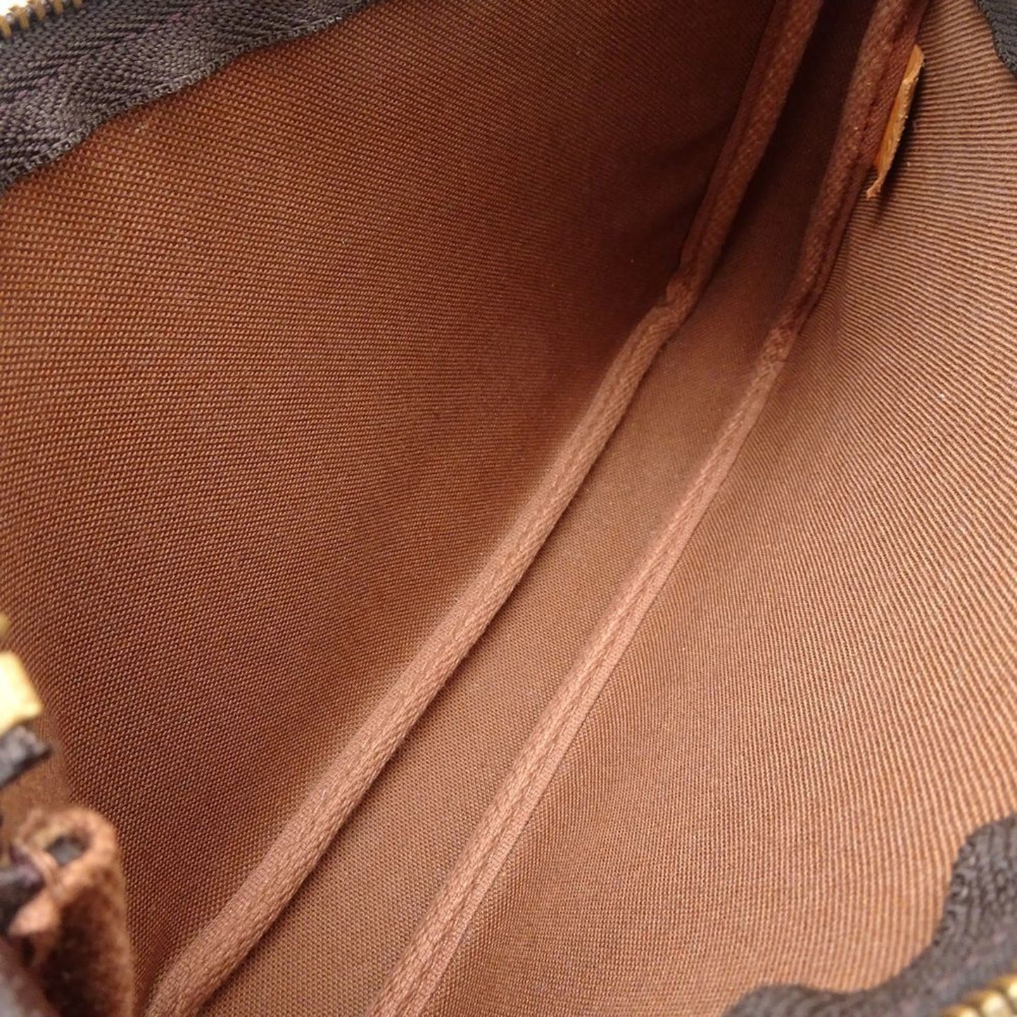 LOUIS VUITTON Pochette Accessoire Clutch Bag