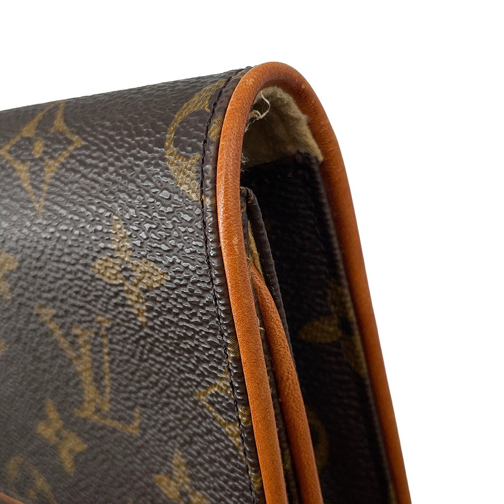 LOUIS VUITTON Pochette Twin BeigeM51852 Monogram Size GM